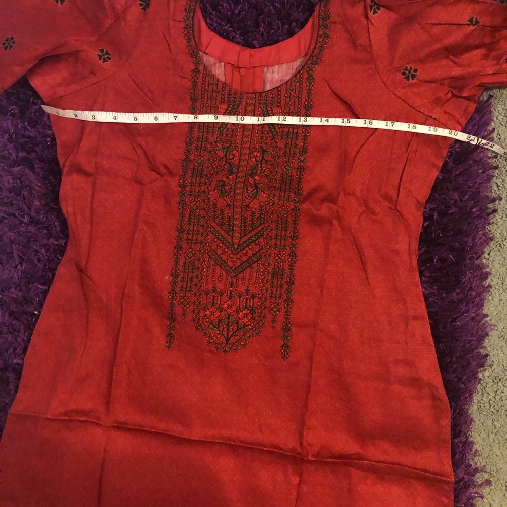 Pakistan Readymade Salwar Kameez - Picture 2 of 10